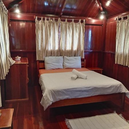 Pahiluna Guesthouse Đảo Đảo Panglao Ngoại thất bức ảnh