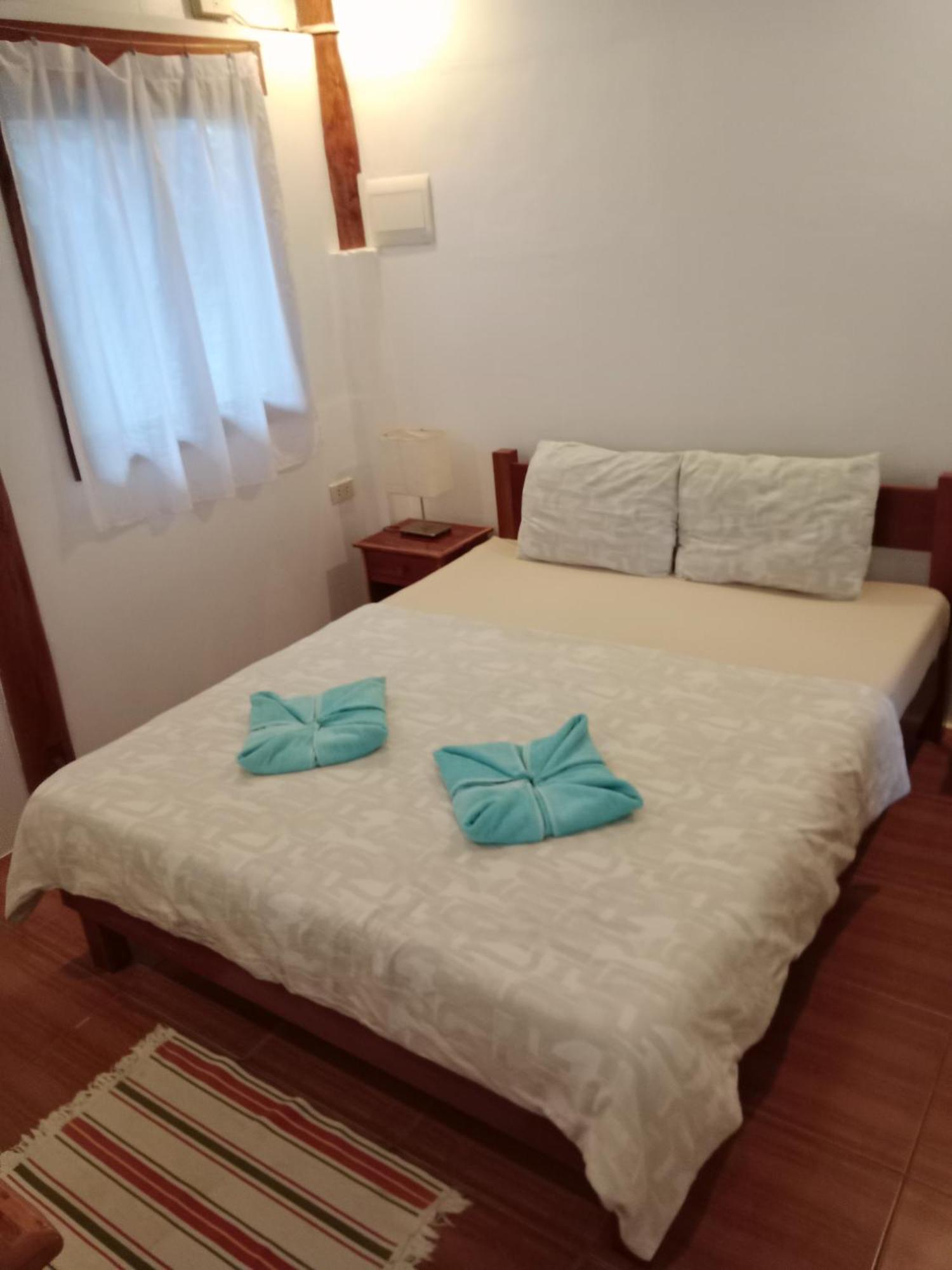 Pahiluna Guesthouse Đảo Đảo Panglao Ngoại thất bức ảnh