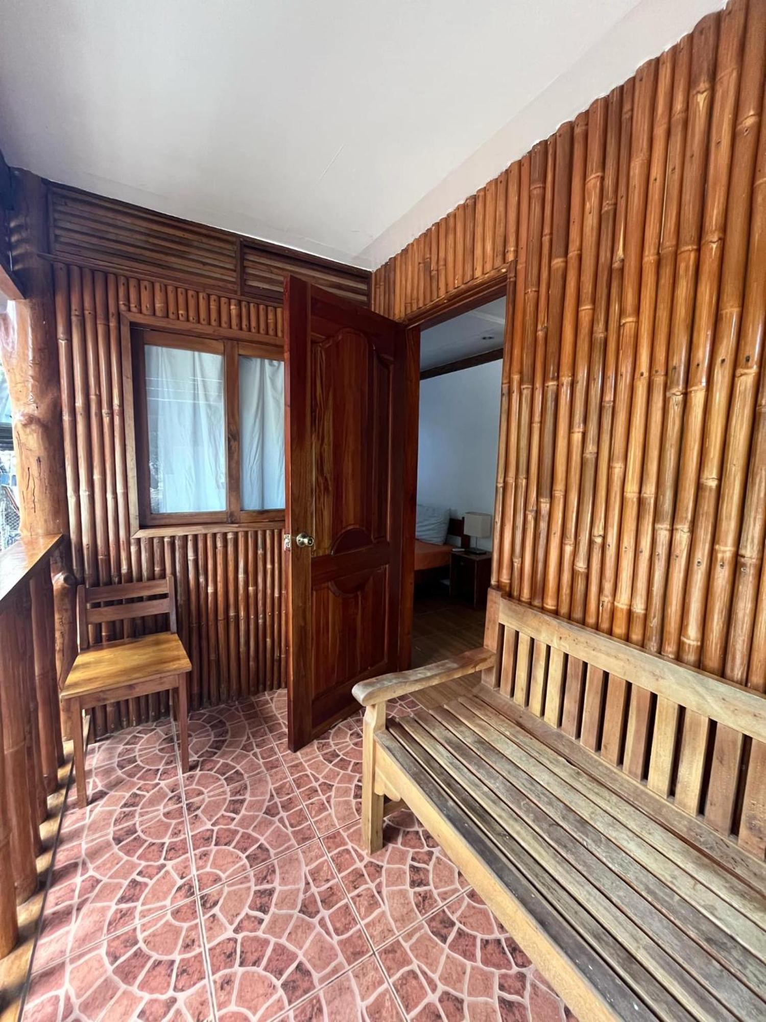 Pahiluna Guesthouse Đảo Đảo Panglao Ngoại thất bức ảnh